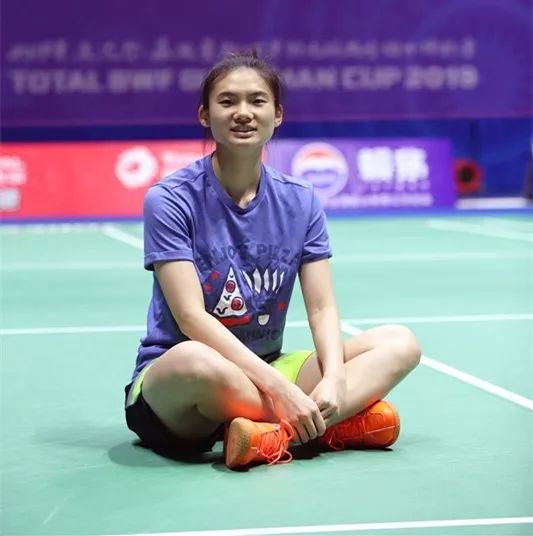 的第一个特 的第一个特