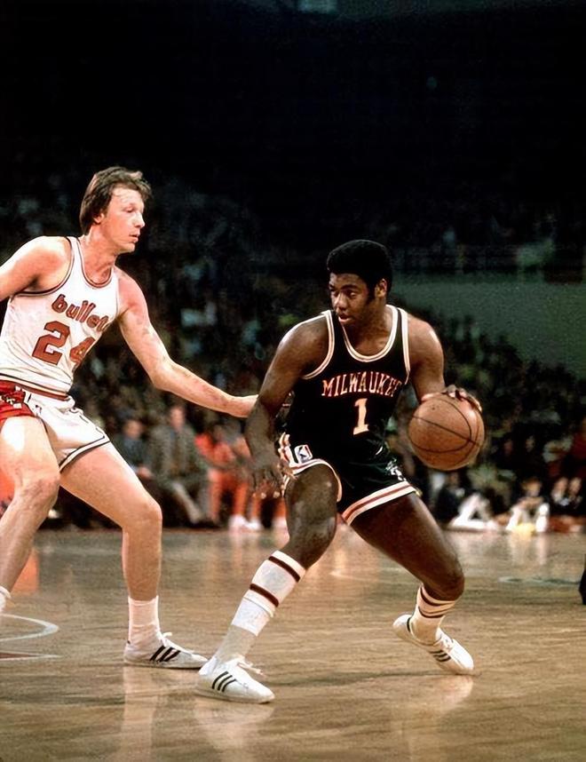 郑钦文冲首 郑钦文冲首